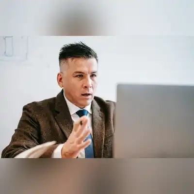 周柠